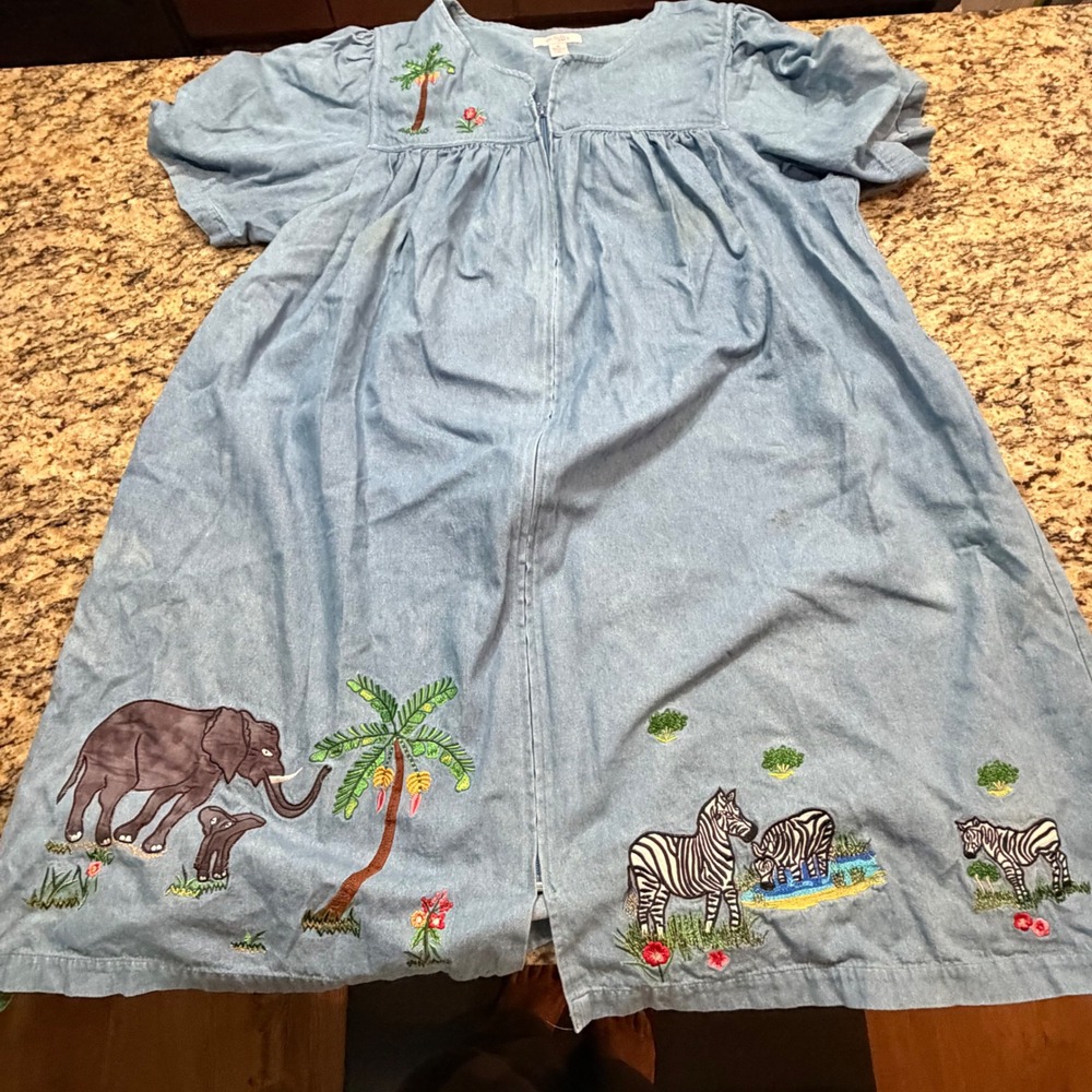Go Softly Patio Denim Safari Embroidered Zip Front Lounger Dress XL Blue v